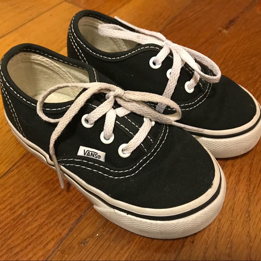 Toddler black vans
